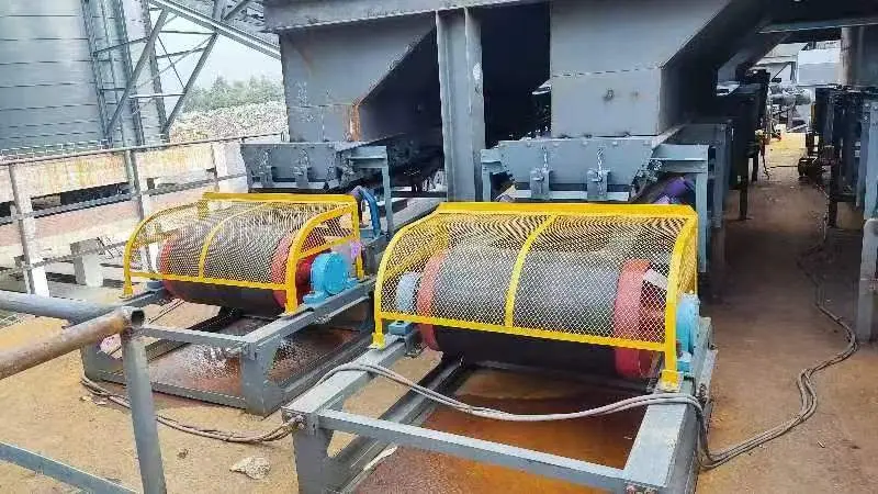 Self Aligning Troughing Idler